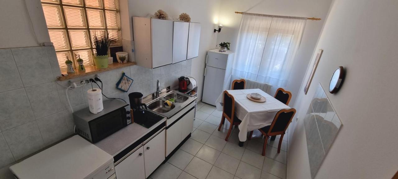 Apartment Evergreen Пула Экстерьер фото